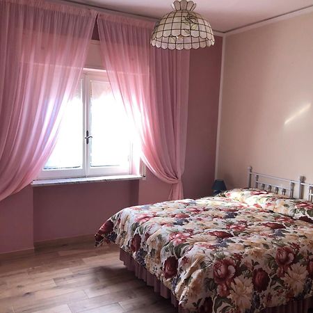 Apartamento Casa Di Giose Con Garage Caprarola Exterior foto